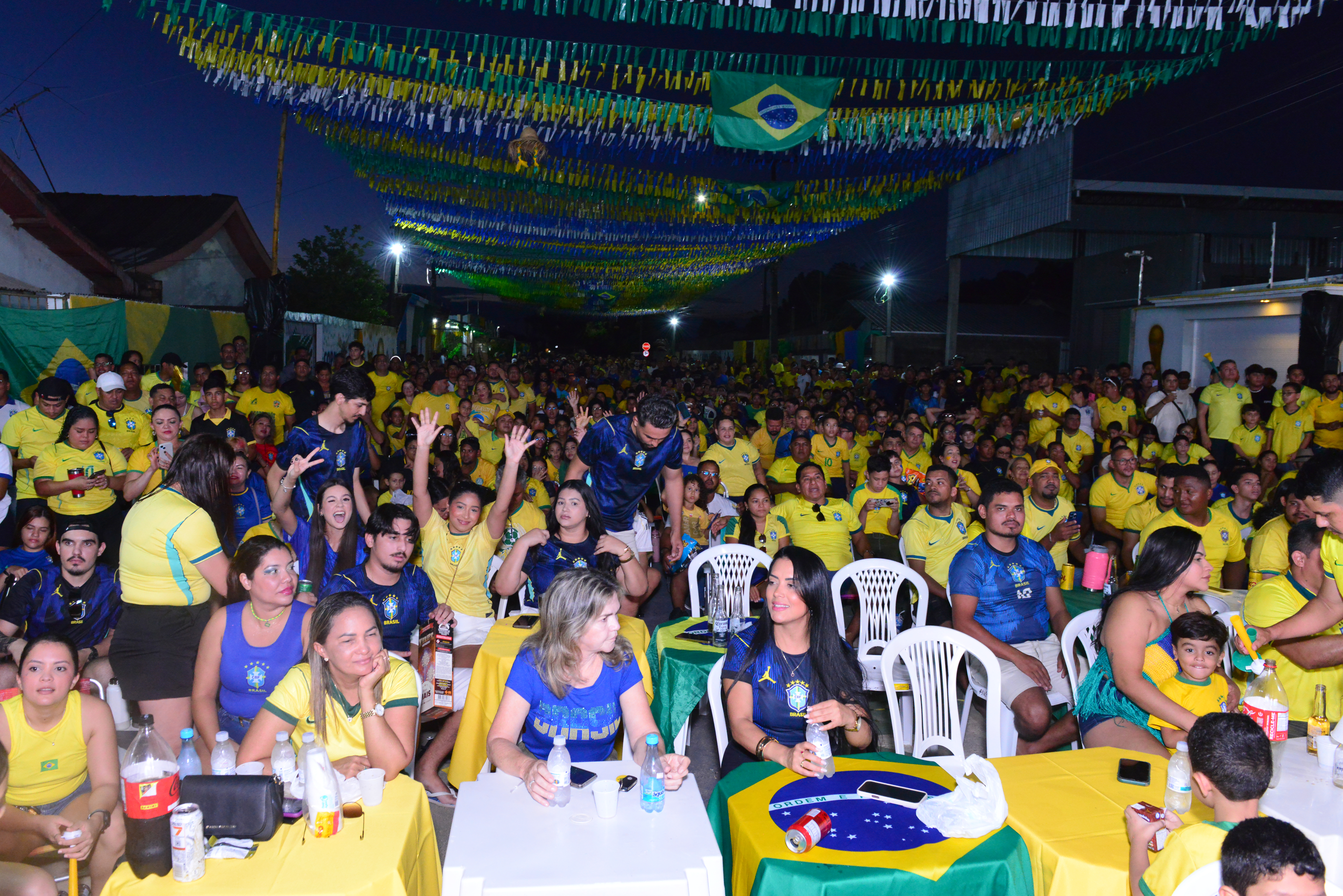 Folga com torcida: feriado de São Pedro coincide com jogo do Brasil e garante dia livre para milhares de torcedores