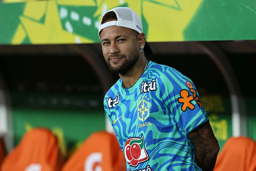 Exame aponta boa evolução de Neymar, mas retorno à Seleção segue indefinido