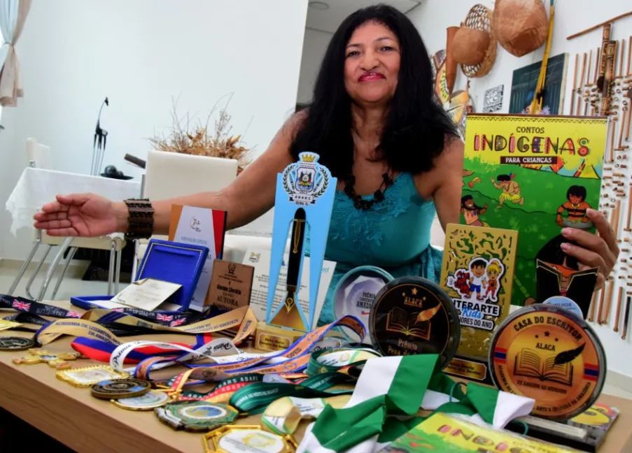 Escritora roraimense receberá título de Doutora Honoris Causa e cumprirá agenda internacional na Europa
