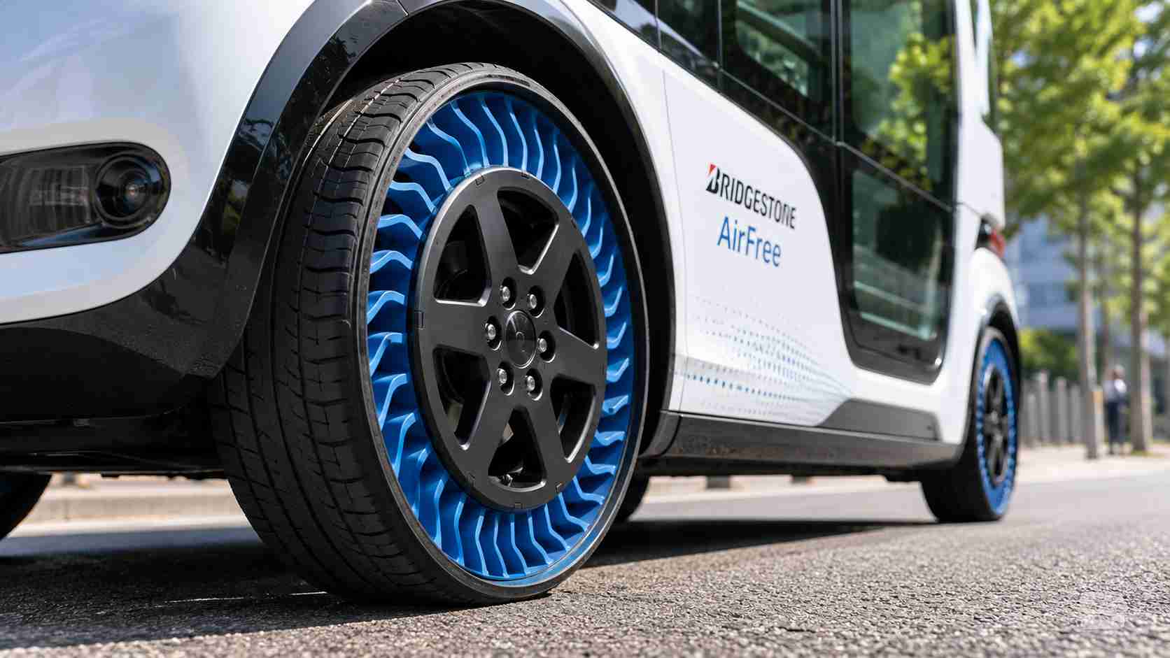 Pneus sem ar da Bridgestone chegam ao mercado no Japão