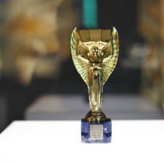 História da Taça da Copa do Mundo: De Jules Rimet à FIFA