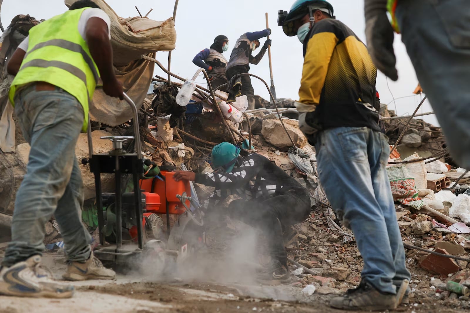Terremotos na Venezuela: Mortes chegam a 3.811 e governo busca liberar ouro