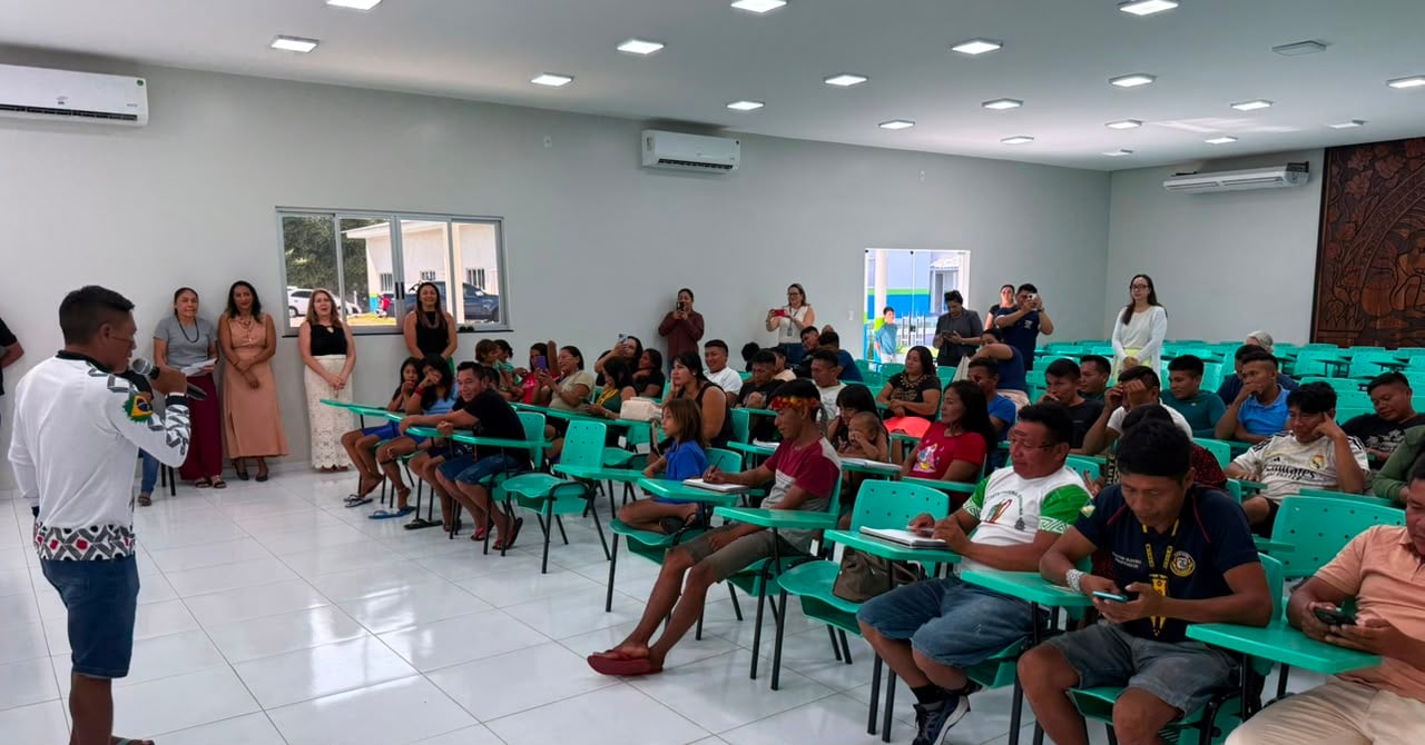 EDUCAÇÃO