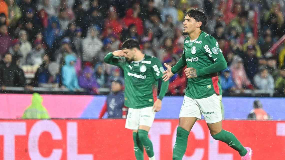 Palmeiras segura pressão e avança pelo placar mínimo contra o Cerro Porteño - QTU Questões do Universo