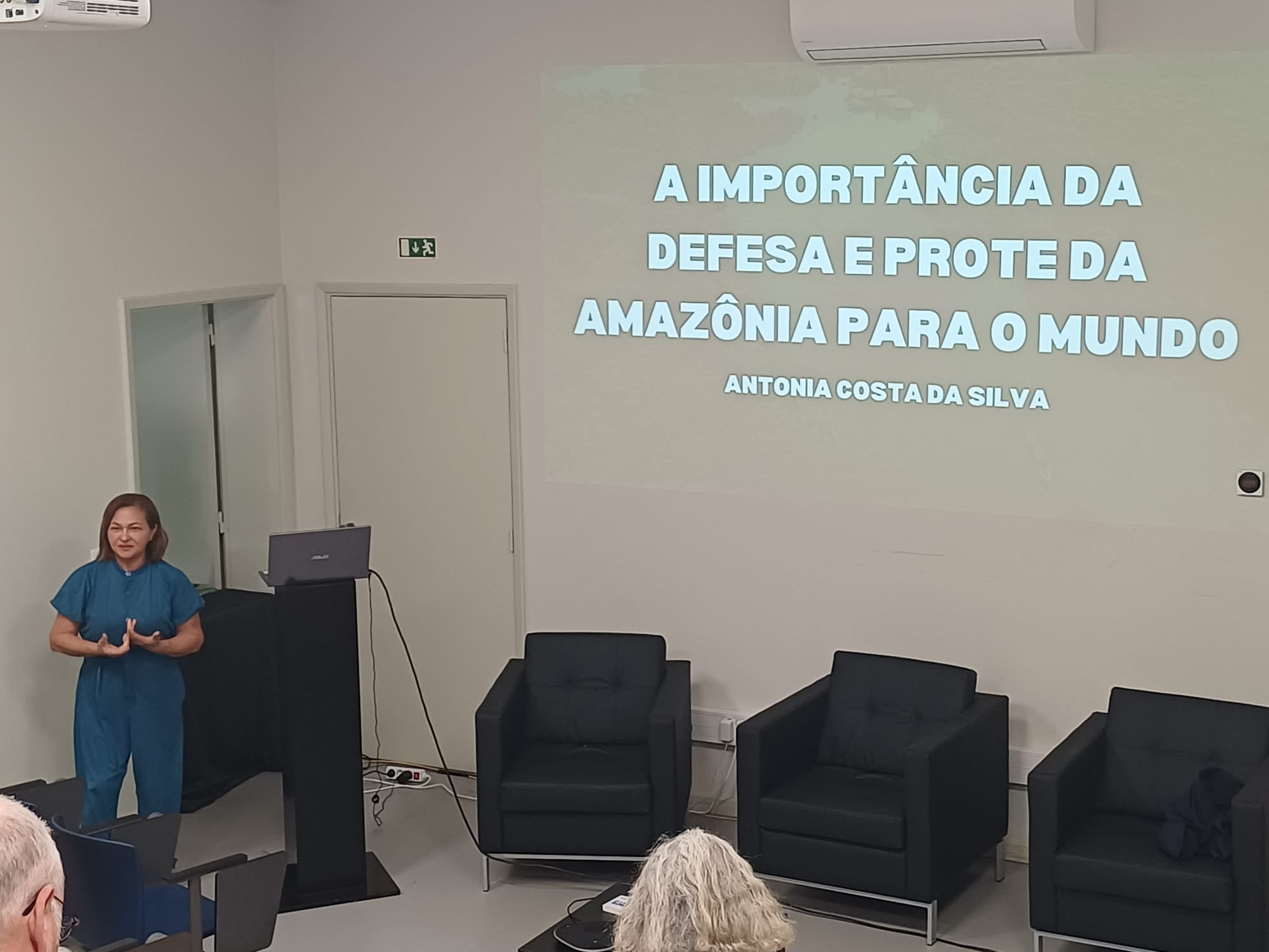 De Roraima para Portugal: professora leva a importância da Amazônia ao debate internacional