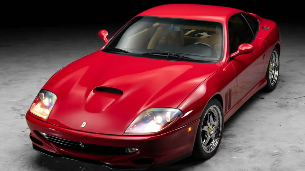 Ferrari 550 Maranello de Michael Jordan é encontrada após busca de dez anos e vai a leilão com V12 de 485 cv, câmbio manual, banco sob medida e valor estimado em até US$ 1,3 milhão