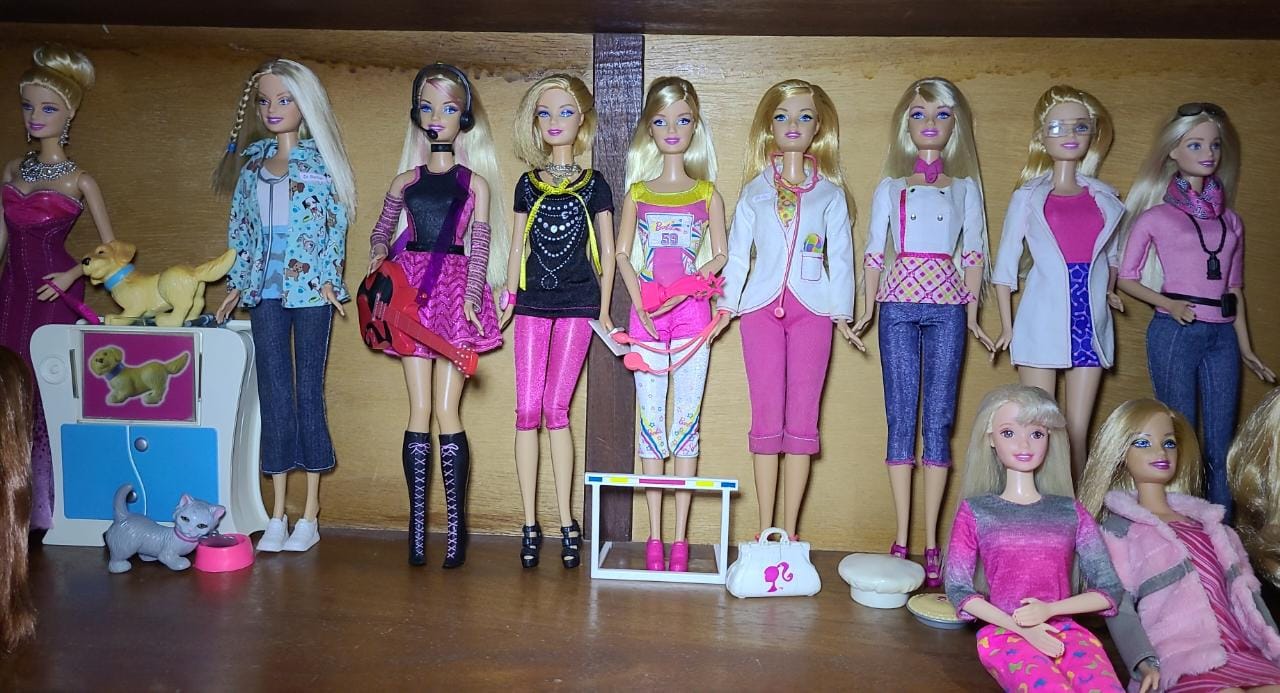 Exposição com 100 bonecas Barbie é atração da Feirinha Pôr do Sol nesta quinta (22)