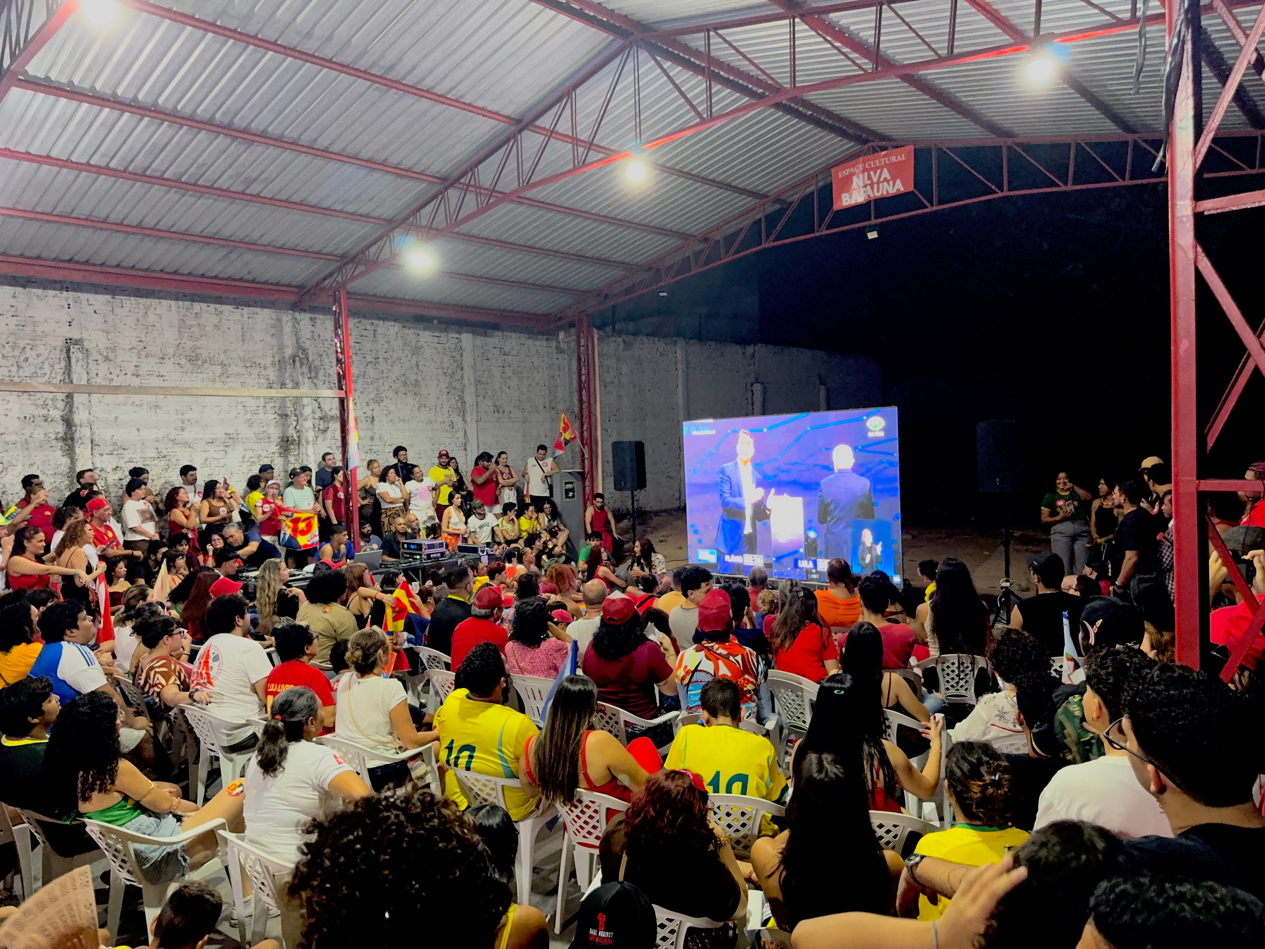 Cerca de 3 mil pessoas participam de ato em apoio à Lula em Boa Vista
