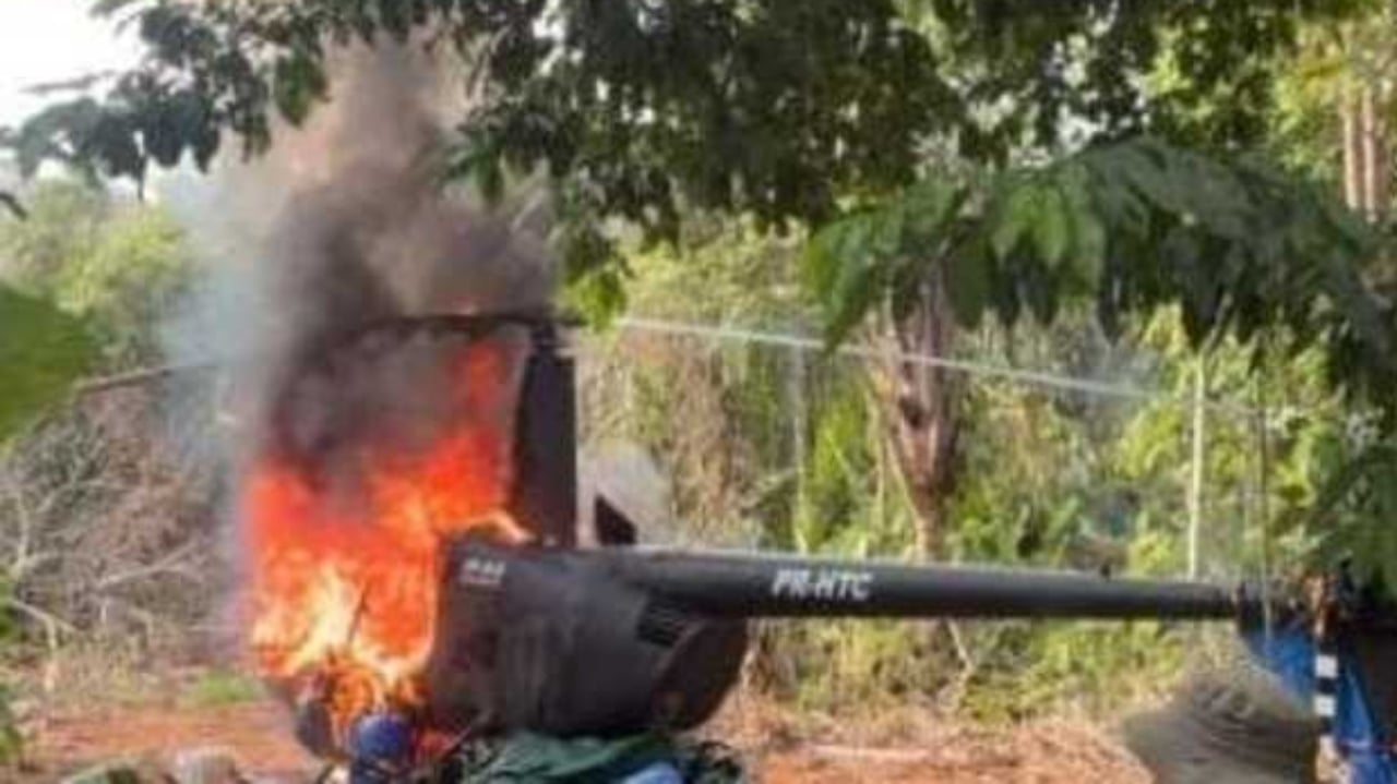 Helicóptero oriundo da Venezuela é destruído após entrar no Brasil irregularmente