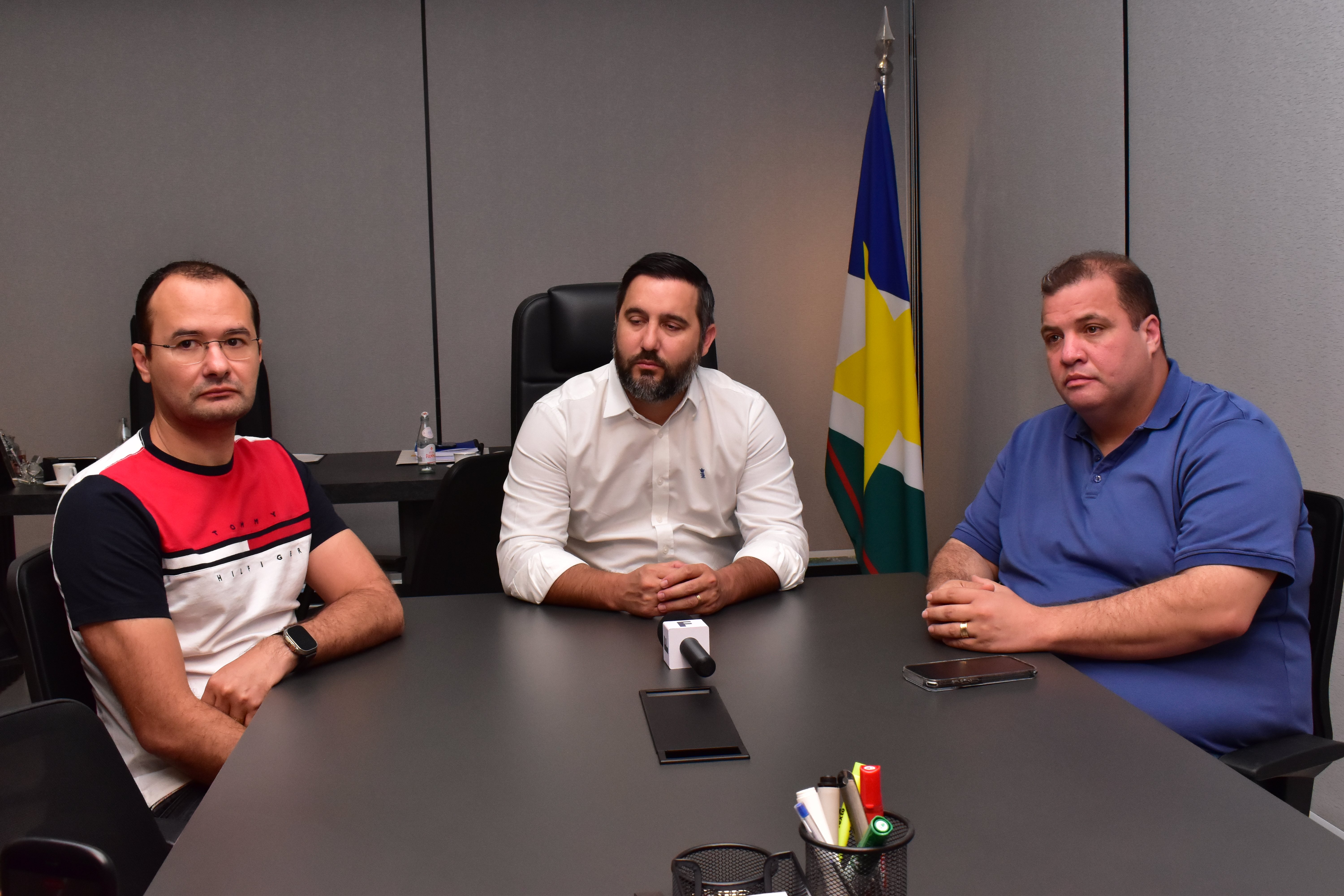 Deputados do Podemos declaram apoio à reeleição de Jorge Everton como presidente da ALE