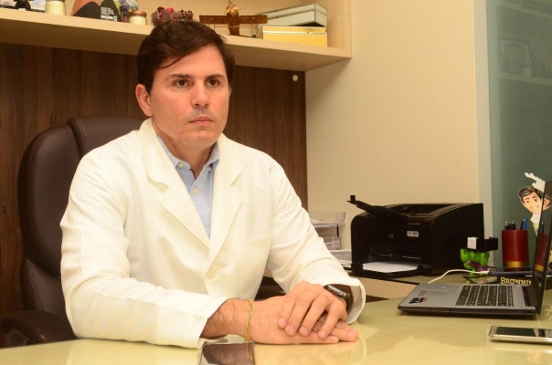 O médico infectologista Alexandre Salomão explicou alguns protocolos em relação à protocolos de recuperação da Covid-19 (Foto: Nilzete Franco/Folha BV)