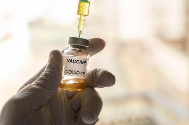 Há no mundo hoje 136 vacinas contra o novo coronavírus em desenvolvimento, mas apenas dez delas atingiram a etapa de estudos clínicos (Foto: Divulgação)