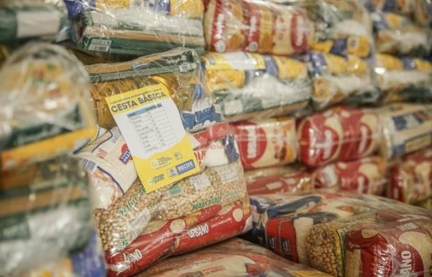 A notificação prevê ainda que sejam suspensos todos os repasses de recursos materiais, econômicos ou humanos a entidades vinculadas a pré-candidatos (Foto: Arquivo FolhaBV)