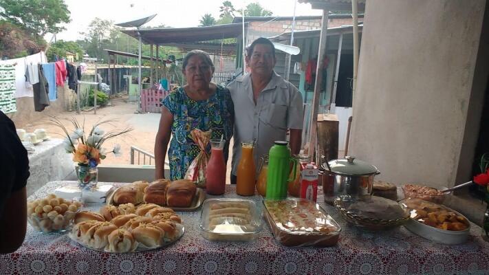 Lauro Magalhães Sapara e a esposa, Maria Nilda, com quem foi casado por 55 anos, teve oito filhos e dez netos - Foto: Arquivo Pessoal