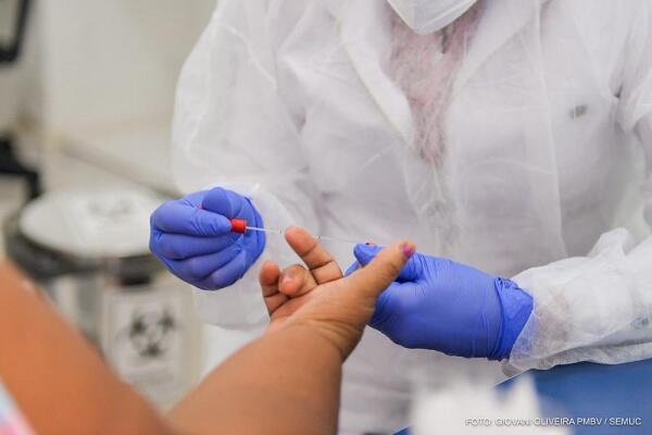Só neste sábado (4), 873 testes rápidos foram realizados. Destes, 397 deram positivos e 476 tiveram resultados negativos - Foto: PMBV Só neste sábado (4), 873 testes rápidos foram realizados. Destes, 397 deram positivos e 476 tiveram resultados negativos - Foto: PMBV