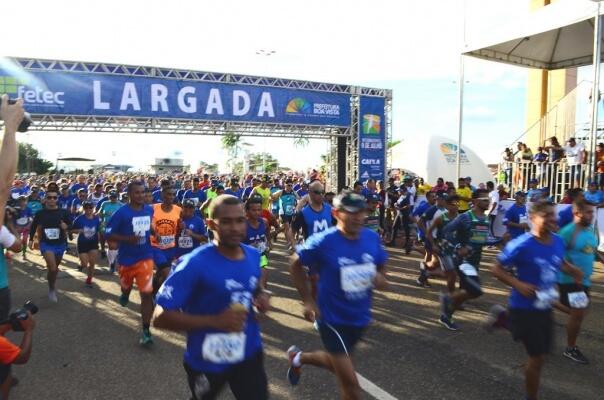 Corrida 09 de Julho (Foto: Nilzete Franco / FolhaBV)