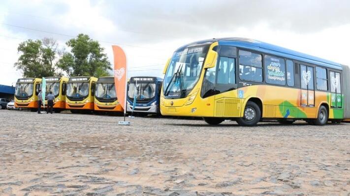 Os ônibus terão marcação no piso, indicando a distância que deve ser adotada entre os passageiros (Foto: Nilzete Franco/FolhaBV)
