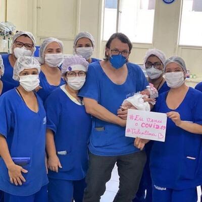 “Pai e irmãos vão poder levar para casa essa linda menina e conviver com ela em seus braços “Pai e irmãos vão poder levar para casa essa linda menina e conviver com ela em seus braços
