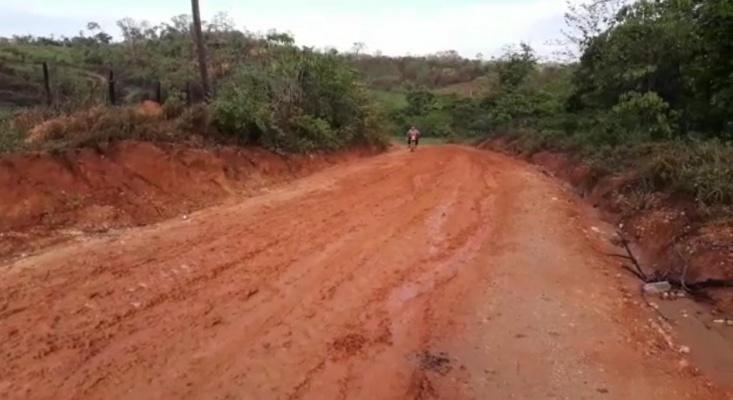 O decreto considera que as chuvas acarretaram danos a diversas infraestruturas, principalmente pontes, estradas e vicinais (Foto: Divulgação)