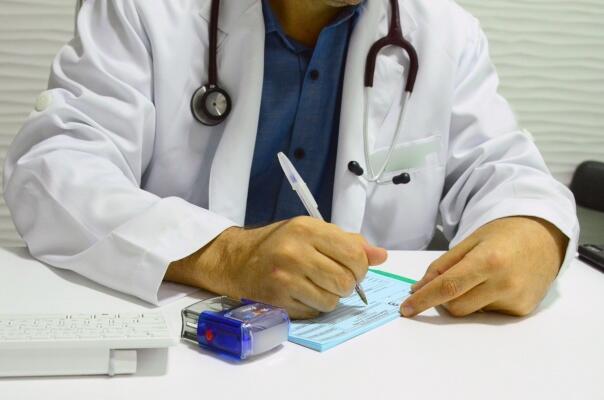 Contratos de médicos sem revalida foram suspensos (Foto: Nilzete Franco/FolhaBV)