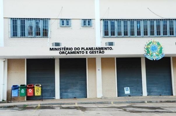 O ato ocorrerá em frente ao prédio da Superintendência de Administração do Ministério do Planejamento (Foto: Arquivo FolhaBV)