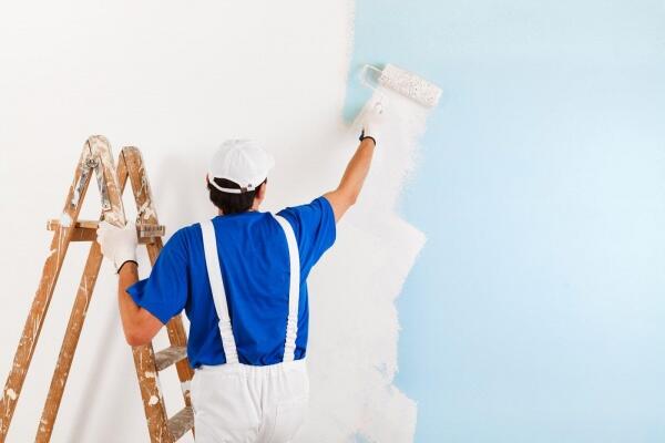 Para a vaga de ajudante de pintor é necessário comprovar experiência (Foto: Divulgação)