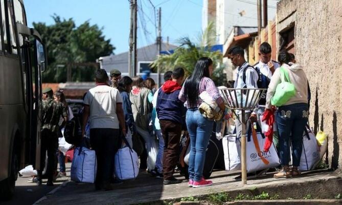 Operação oferece assistência emergencial aos imigrantes e refugiados que entram pela fronteira com Roraima (Foto: Agência Brasil)