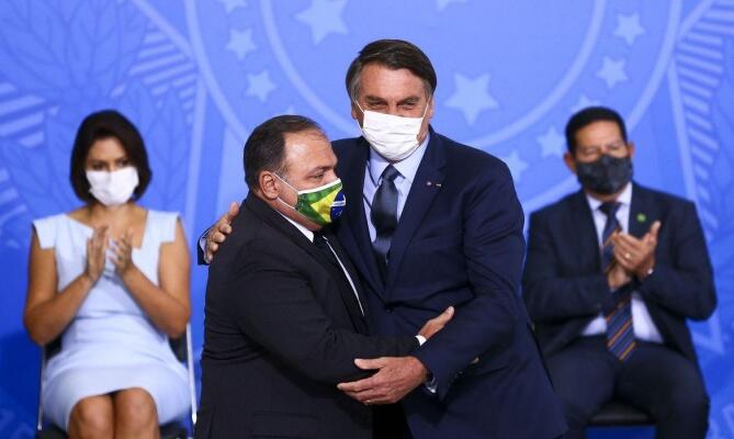 Eduardo Pazuello assumiu interinamente o Ministério da Saúde no dia 16 de maio (Foto: Marcelo Camargo/Agência Brasil)