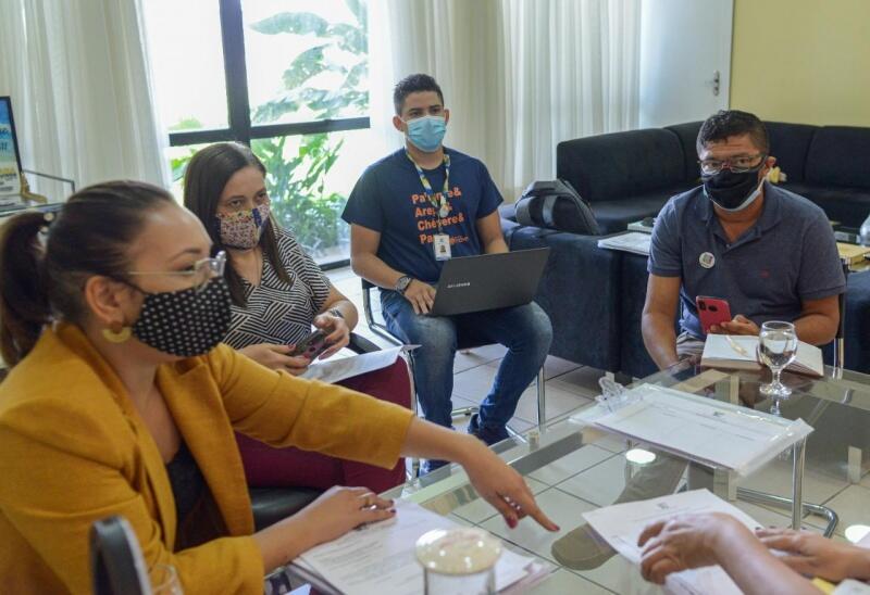 Representantes das forças de segurança do Estado e do Conselho Estadual dos Direitos da Criança e do Adolescente  se reuniram para apurar denúncias (Foto: Charles Bispo/SecomRR)