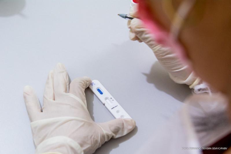 Resultado é proveniente principalmente de testes rápidos realizados nesta quinta (Foto: Fernando Teixeira - PMBV)