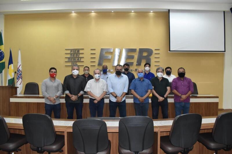 A nova diretoria tomou posse no dia 1º de outubro, na sede da FIER (Foto: Divulgação)