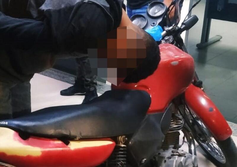 O adolescente foi encaminhado ao 5º Distrito Policial (Foto: Aldenio Soares)