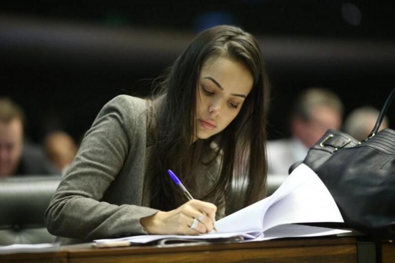 Indicação é de autoria da deputada federal Shéridan (Foto: Ascom Shéridan)