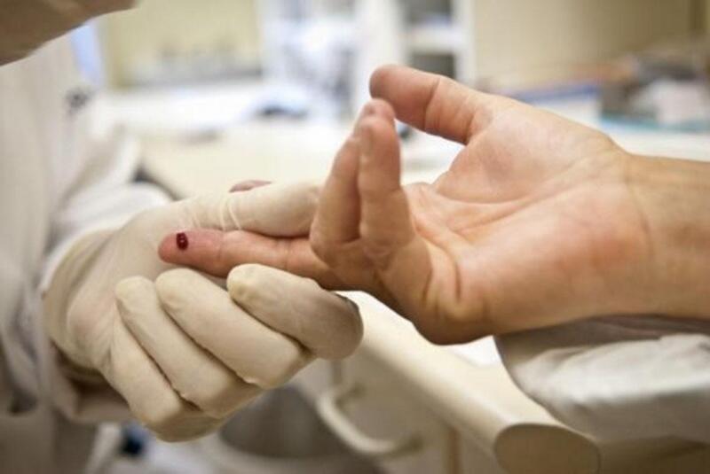 Os exames, essenciais para definir o tratamento adequado para pacientes que desenvolvem resistência a medicamentos, têm a expectativa de serem retomados em janeiro de 2021. (Foto: Divulgação)