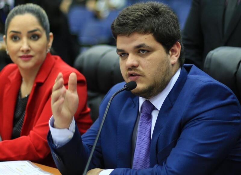 Segundo Neto Loureiro, um dos objetivos da medida é aumentar o estoque de sangue do Hemoraima (Foto: Ascom parlamentar)