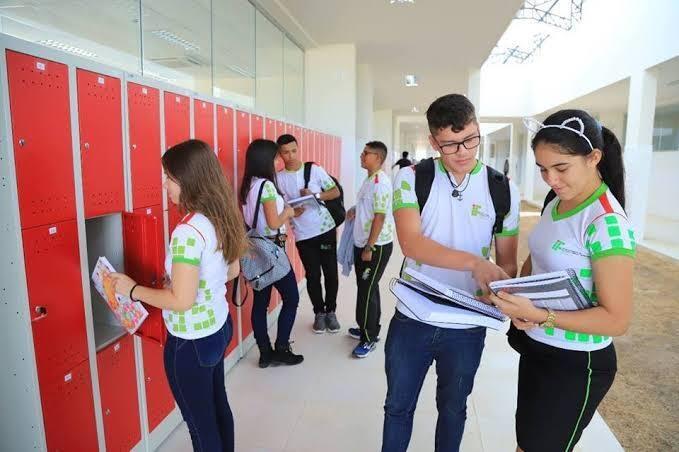 São 105 vagas, sendo 70 para o curso de Comércio e 35 para o de Serviços Públicos (Foto: Divulgação)
