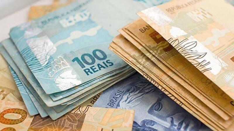 No ano passado, o salário mínimo estava em R$ 1.045 (Foto: Divulgação)