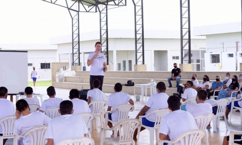 Dias tem percorrido as unidades prisionais de todo o país e Centros Socioeducativos (Foto: DIvulgação)