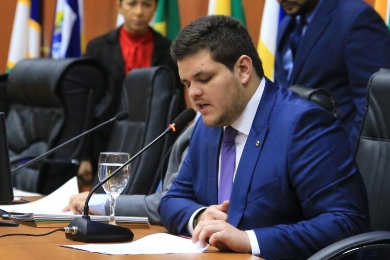 Deputado Neto Loureiro, "Queremos dar oportunidade e capacitação. Além de sensibilizar servidores públicos para fornecer atendimento qualificado e humanizado a essas mulheres”. (Foto: Ascom/NetoLoureiro)