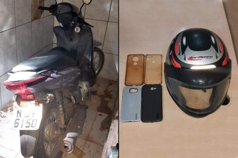 A motocicleta e um capacete foram encontrados em um terreno baldio (Foto: Divulgação)
