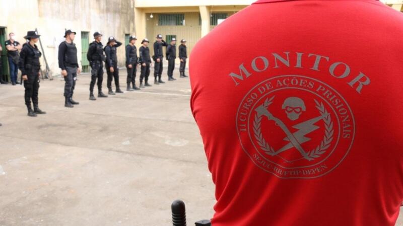 Os agente recebem instruções sobre de armamento e tiro, e intervenção prisional, escolta armada, sobrevivência policial, entre outros (Foto: Nilzete Franco/FolhaBV)