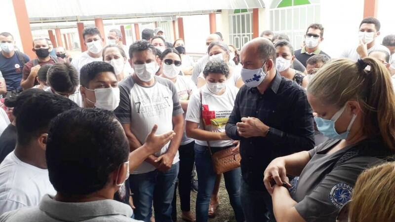 Representantes da categoria realizam assembleia nesta terça com secretário de saúde, Marcelo Lopes (Foto: Nilzete Franco/FolhaBV)
