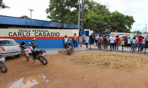 Escola Carlo Casadio atende a mais de mil alunos (Foto: Samara Cordeiro)