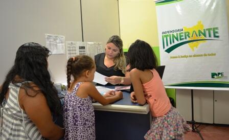 O objetivo do programa é prestar orientação e assistência jurídica gratuita à população das comunidades no interior que não dispõem de atendimento regular da Defensoria Pública (Foto: Divulgação)