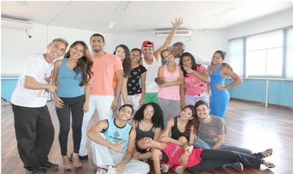 Les Unique: A proposta é criar fusões entre os estilos de dança