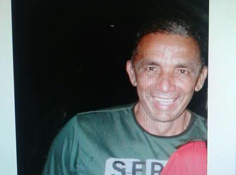Osvaldo Gomes da Silva, de 46 anos, é procurado por um crime ocorrido em maio deste ano, no município de Alto Alegre (Foto: Divulgação/DGH)