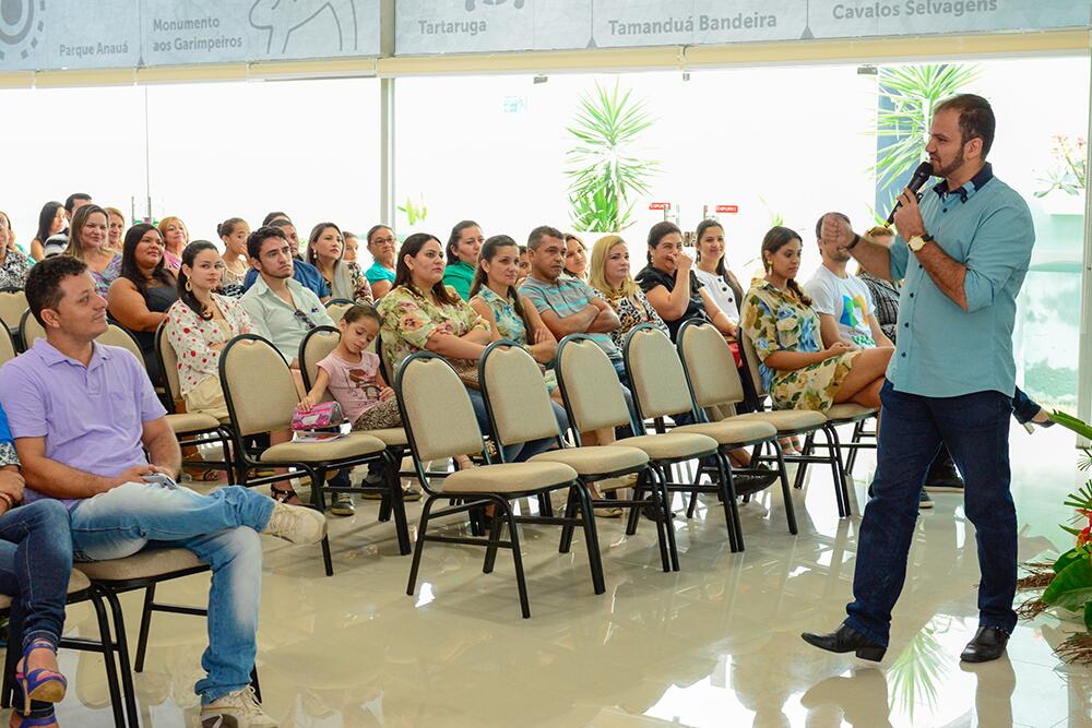 A solenidade ocorreu no Centro Empresarial de Ideias e Negócios (Foto: Eduardo Andrade)
