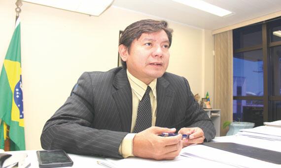 Secretário estadual da Fazenda, Kardec Jackson, diz que a perda na arrecadação gera inúmeros prejuízos (Foto: Diane Sampaio)