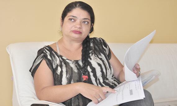 Bárbara Diniz temia perder as consultas agendadas para o filho em São Paulo (Foto: Rodrigo Sales)