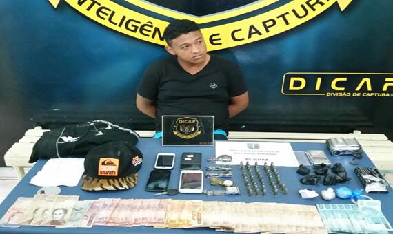 José da Cruz, vulgo “Zé” ou “380”, foi preso com droga, dinheiro e objetos de valor (Foto: Divulgação)